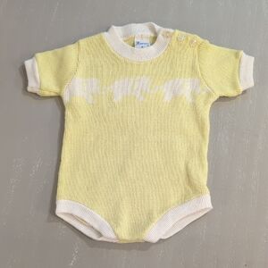 Vintage Knit Elephant‎ Bodysuit size Small